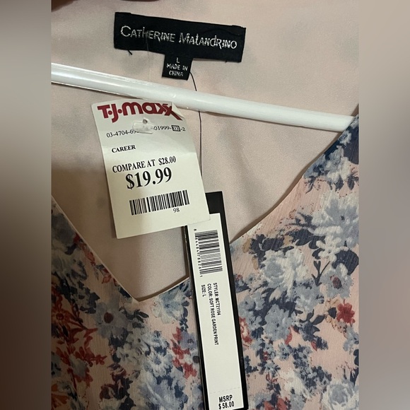 Brand new colorful blouse - Picture 2 of 3